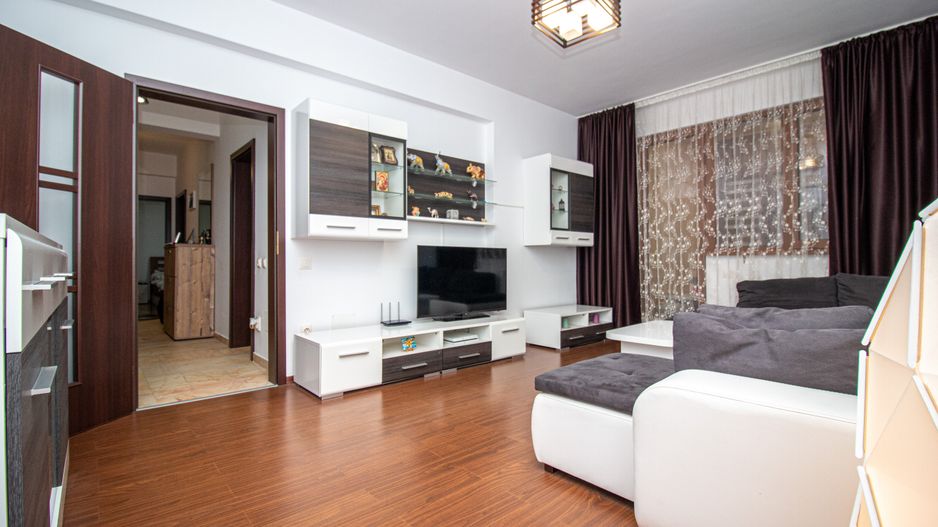 Apartament de vanzare 3 camere Cartierul Latin Prelungire Ghencea - Poză 2