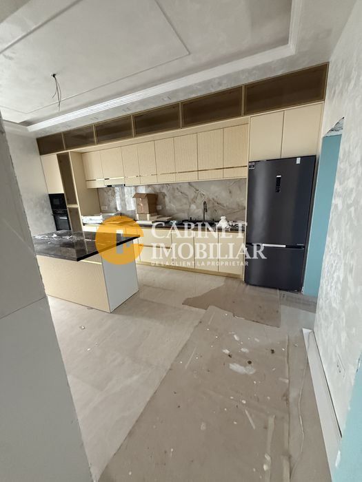 Casa PREMIUM - 5 camere - 3 bai - 750mp teren - La asfalt - Poză 5