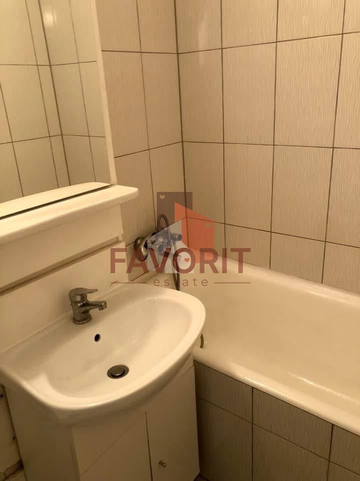 2 camere | etaj 2 | centrala proprie | mobilat si utilat | zona excelenta | - Poză 10