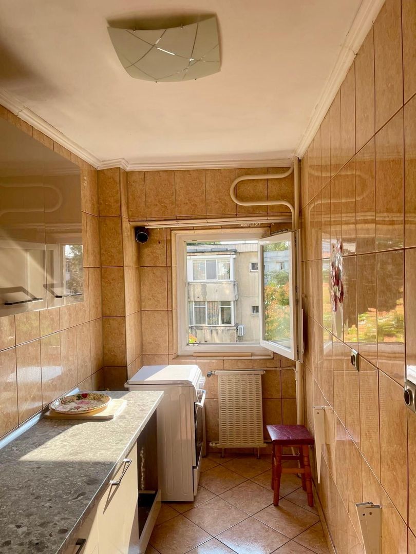 GARSONIERA la Mall Vitan, 39 mp, et 4, renovata, mobilata nou - Poză 9