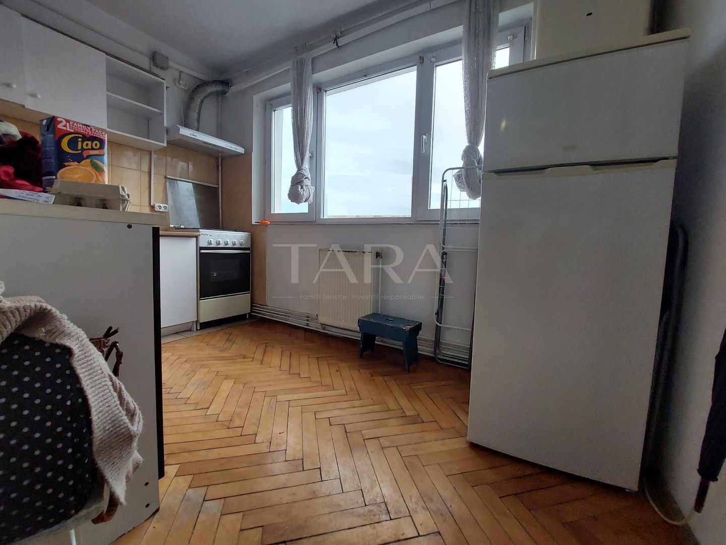 EXCLUSIVITATE. Garsonieră în zonă excelentă, Manastur, zona Minerva. - Poză 1