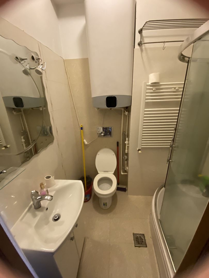 De Inchiriat Garsoniera Decomandata Dacia - Romana - Poză 3