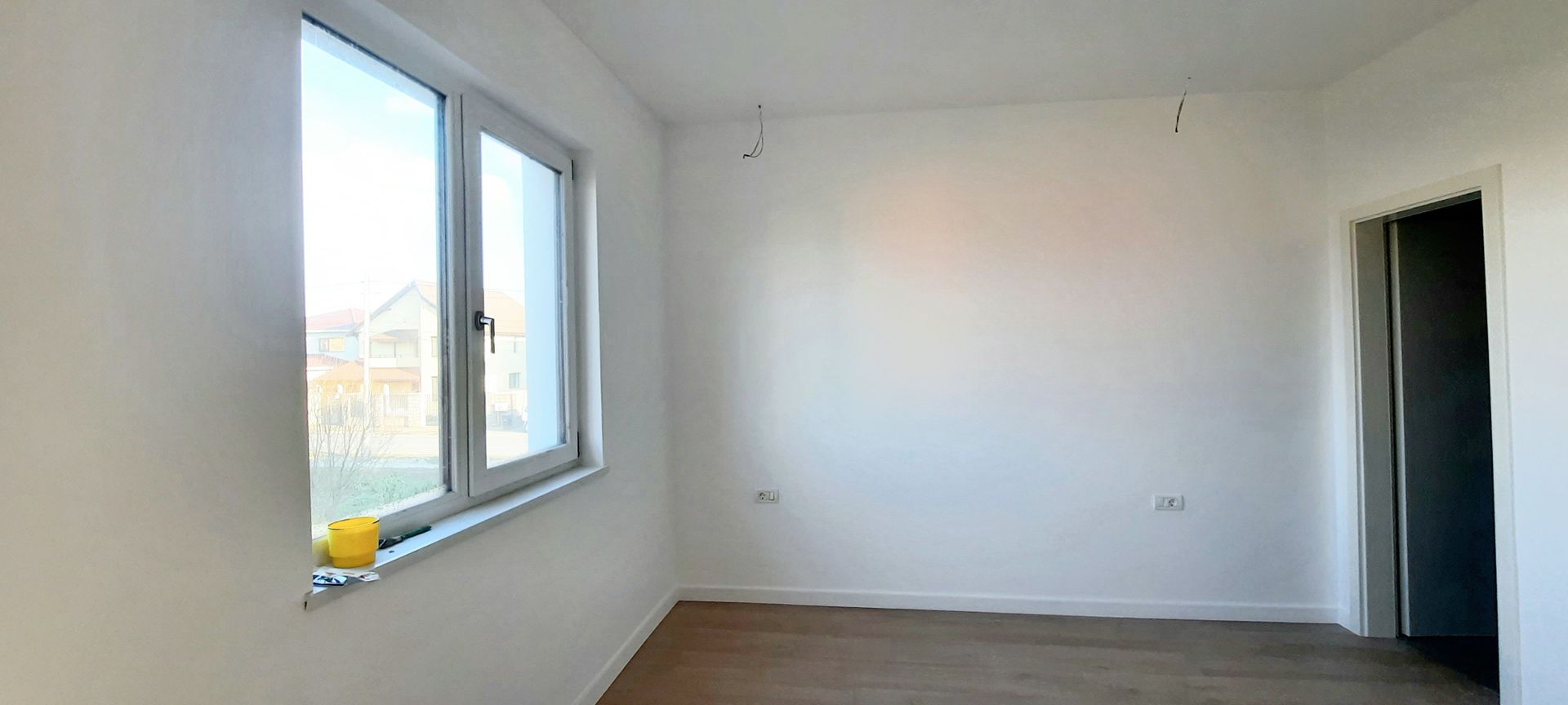 Locuinta moderna si spatioasa - Dumbravita - Poză 14