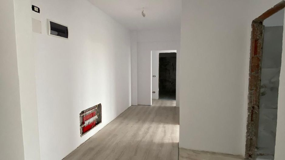 Giroc-ESO | 3 Camere | Curte proprie | Bloc cu Lift - Poză 3