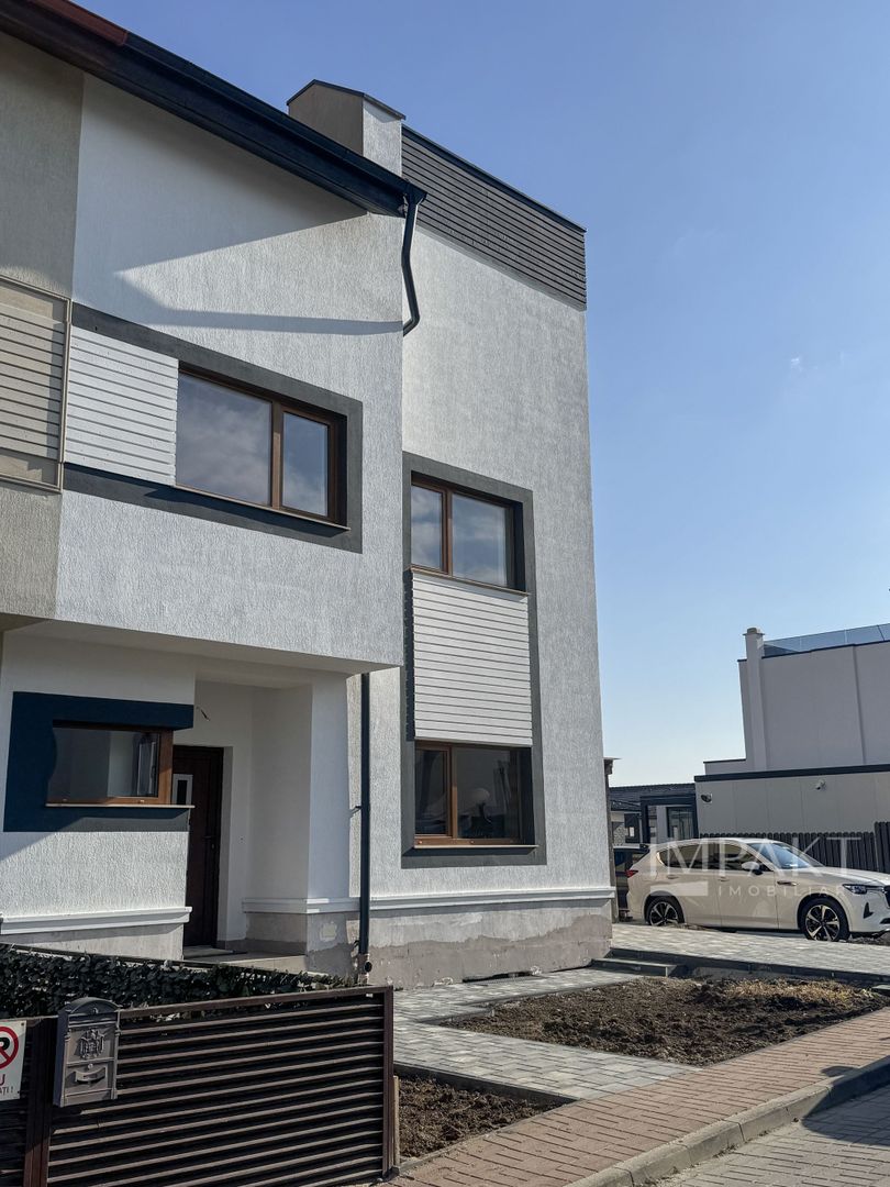 Duplex cu 8 camere in cartierul Buna-Ziua, teren 500 m2 ! - Poză 21