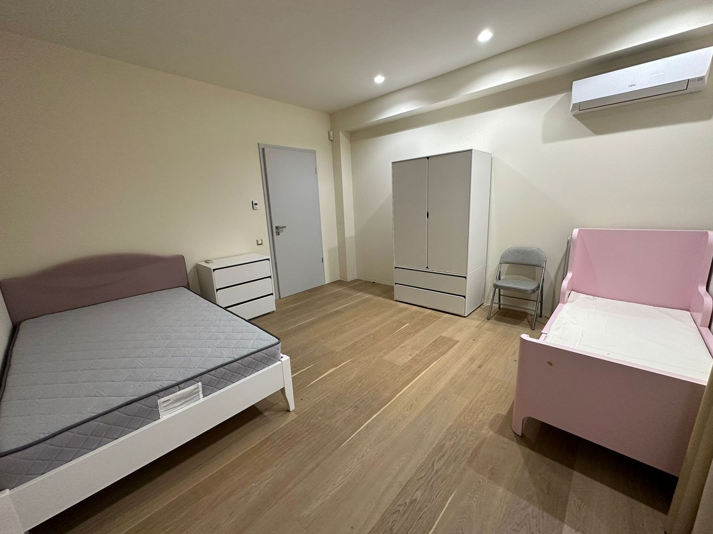 LUXURY MANSION FOR RENT - Poză 9