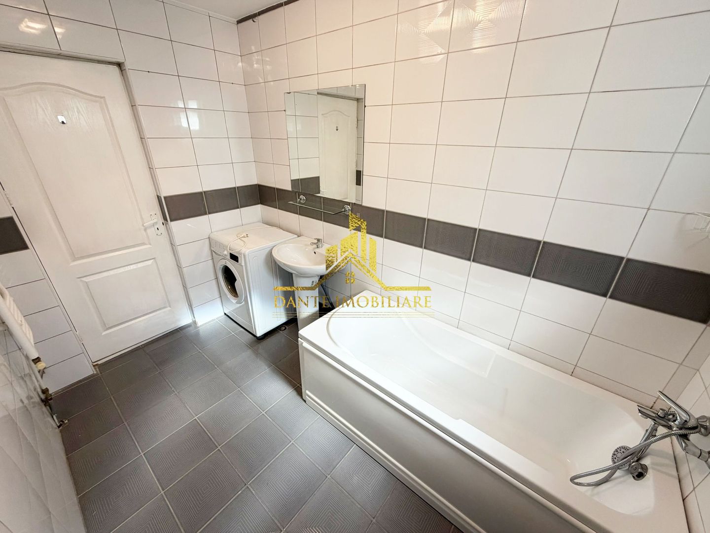 2 camere, modern, renovat, parcare, Andrei Muresanu, LIDL, Engels - Poză 11