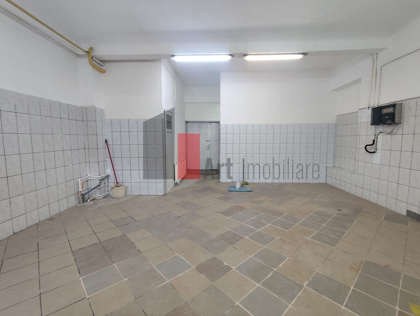 Spatiu comercial de inchiriat in zona Grivita - Poză 3