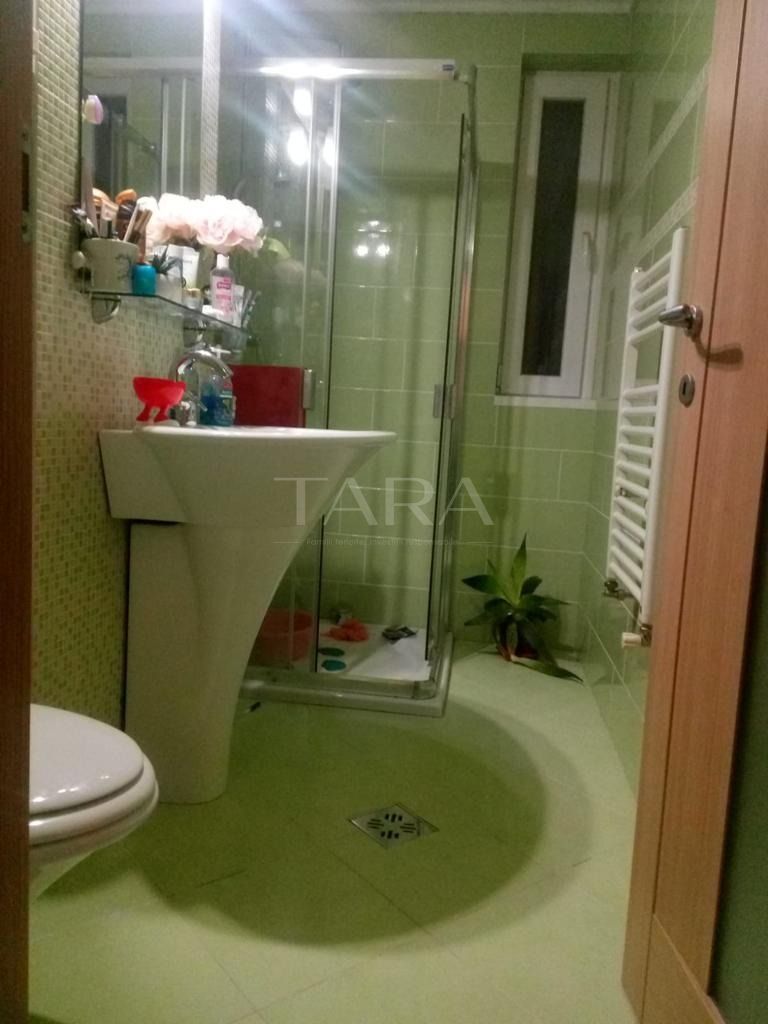 Apartament cu 4 camere de vânzare în zona Europa - Poză 11