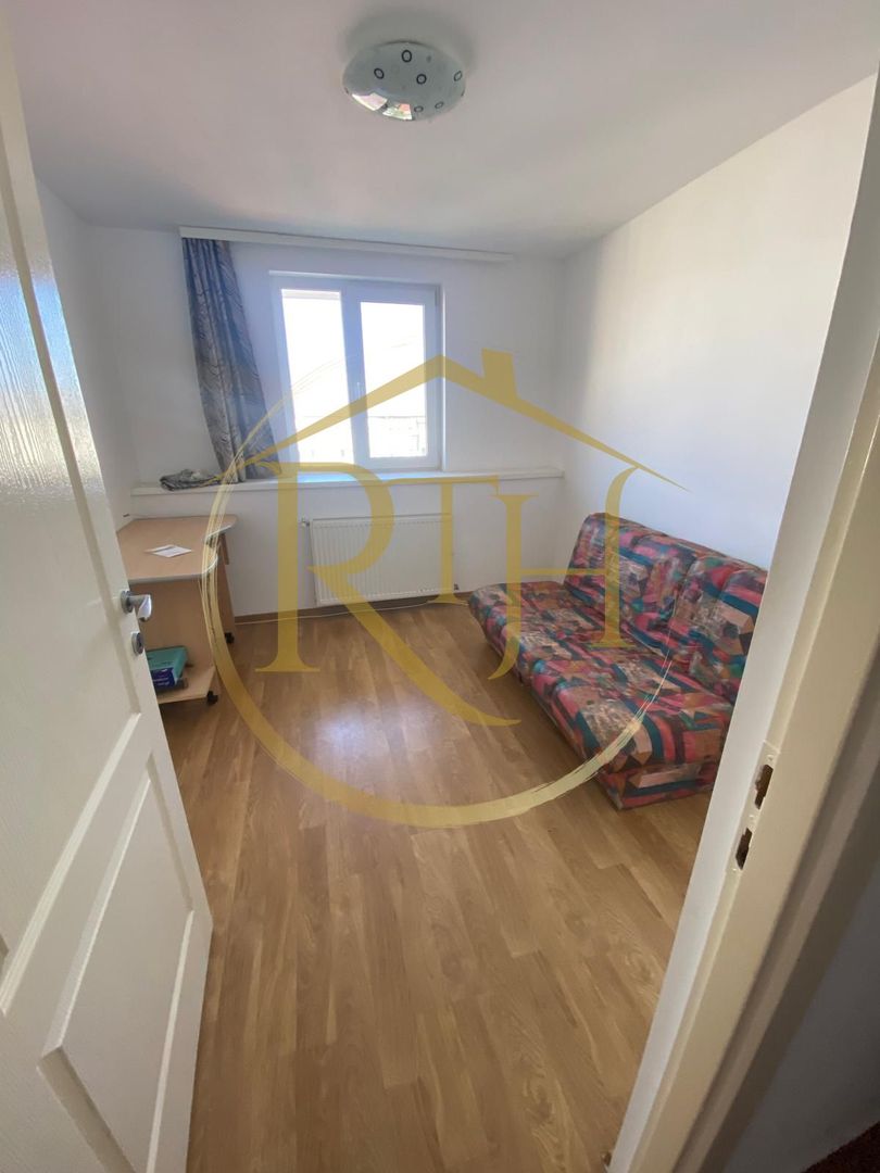 Oferim spre inchiriere ap cu 3 camere la mansarda in Girocului - Poză 5