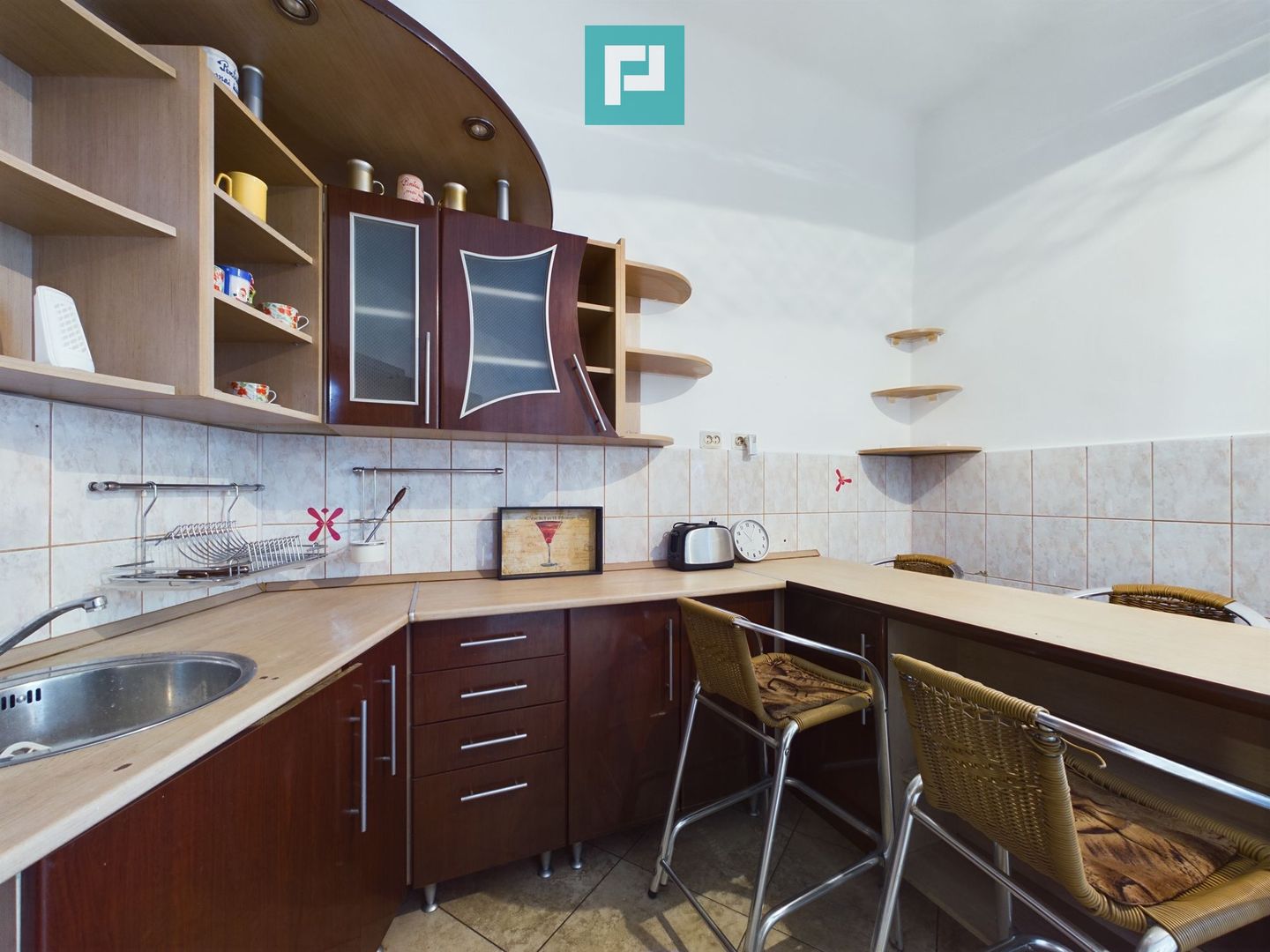 Clădire cu două apartamente zonă centrală - Poză 16