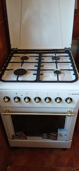 Piata Victoriei 3 camere 2 bai - aer conditionat de inchiriat - Poză 4