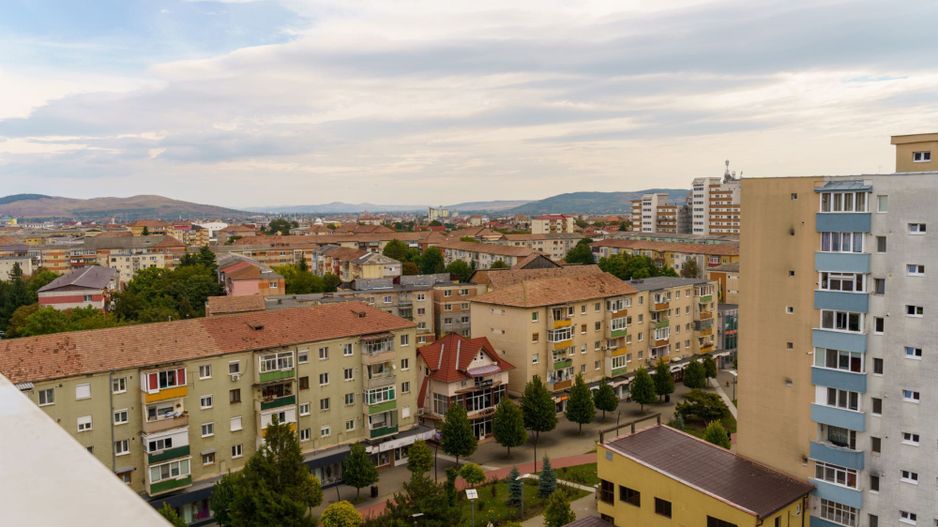 De închiriat: Apartament 2 camere cu vedere panoramică pe Bulevard - Poză 8