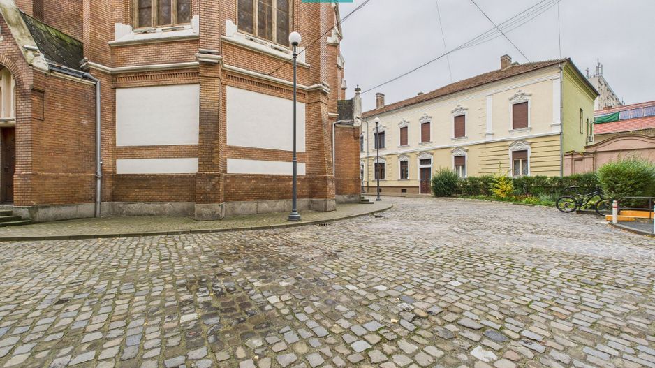 Spațiu Comercial Ultracentral - Poză 1