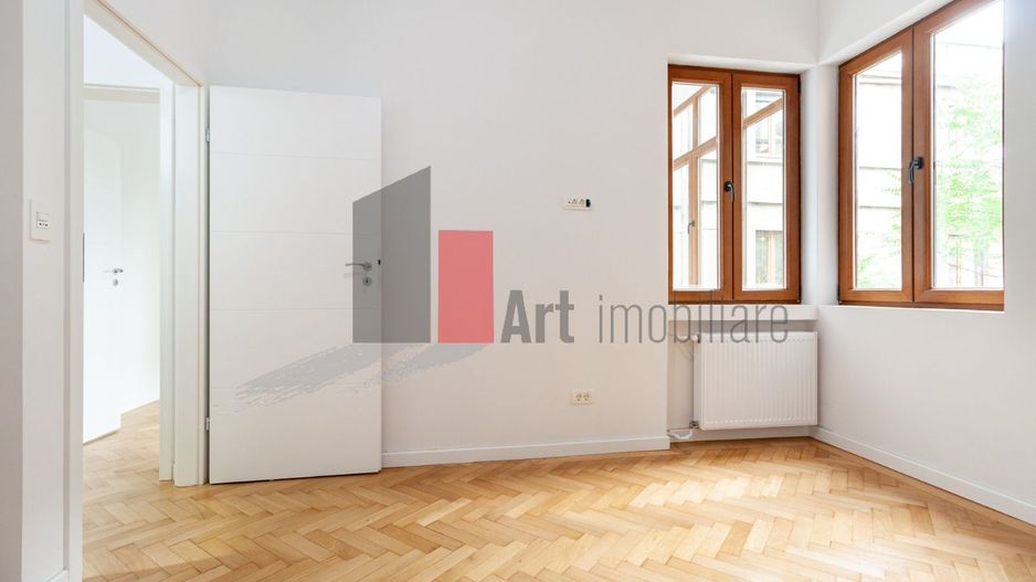 Apartamentul "ZORAGARRIA", Armeneasca,finisat lux, PRIMII LOCATARI DUPA RENOVARE - Poză 6