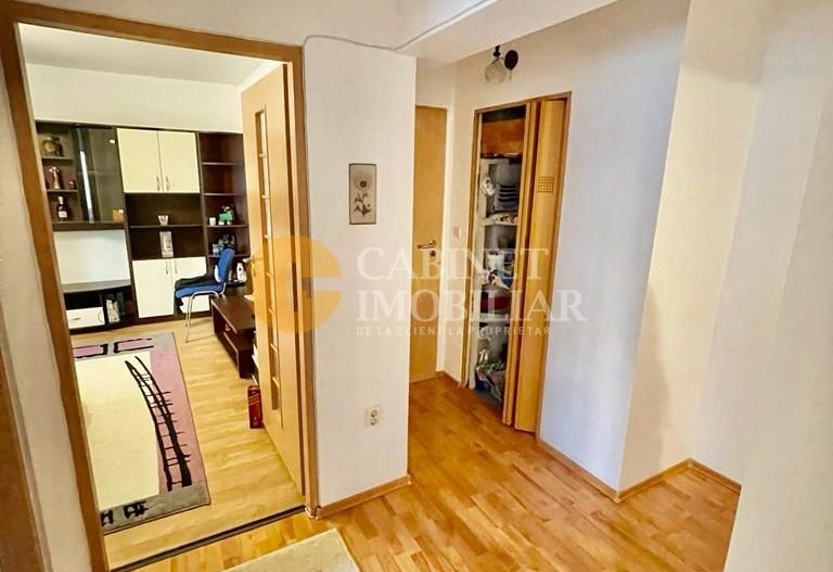 Etaj 1 Apartament 2 Camere Decomandat Bloc Fara Risc 1984 - Poză 4