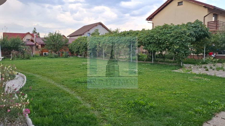 Casa de vânzare în Sânpetru - Poză 4