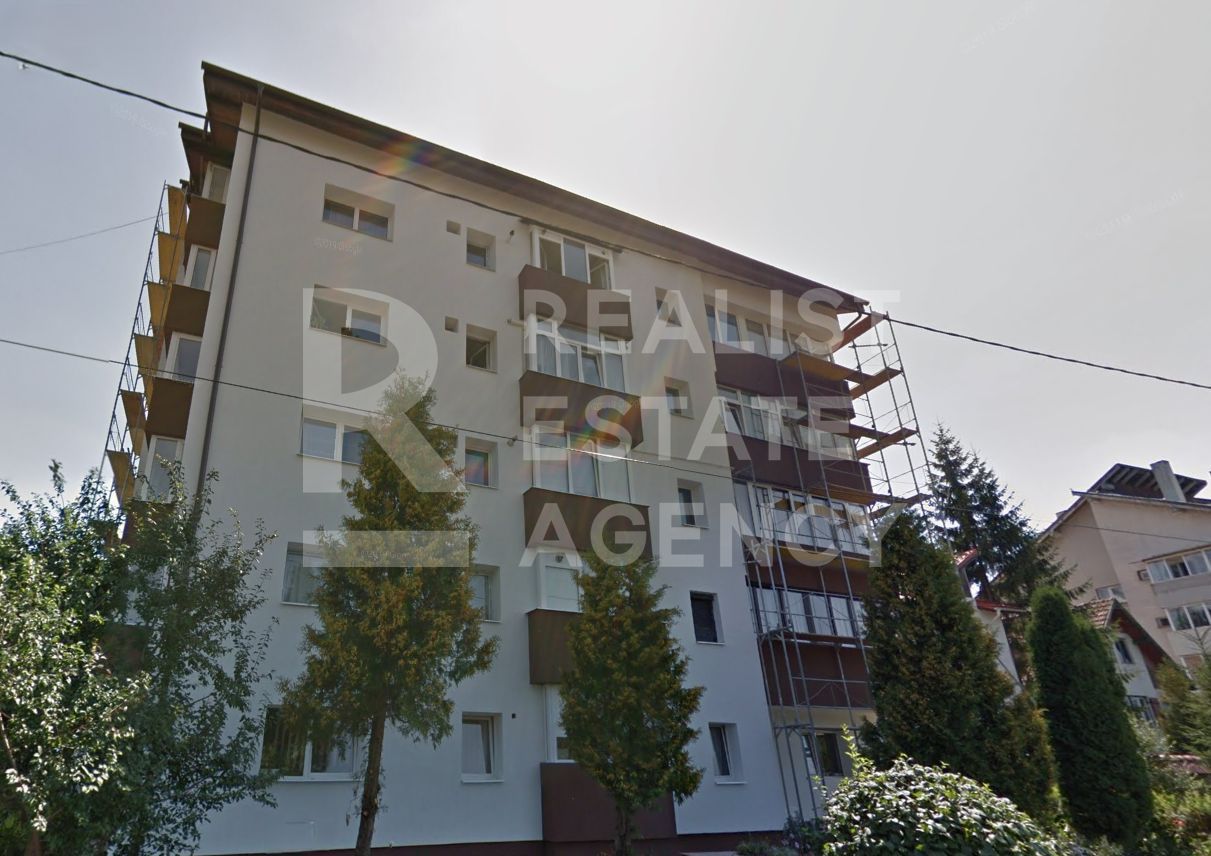 Vânzare, apartament cu 3 camere în Predeal - Poză 1