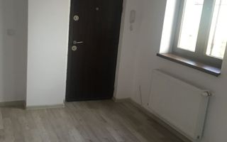 Închiriez apartament 3 camere nemobilat, Unirii, destinat birouri - Poză 1