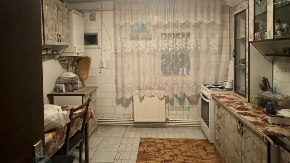 Apartament Lângă Școala 8 – 2 Camere - Poză 3