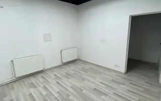 Spatiu comercial cu parcare - Poză 14