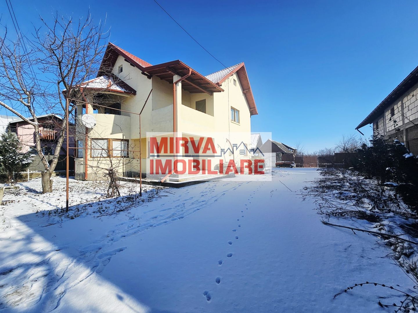 Casă 5 camere + teren generos 1700 mp – Ariceștii Rahtivani - Poză 1