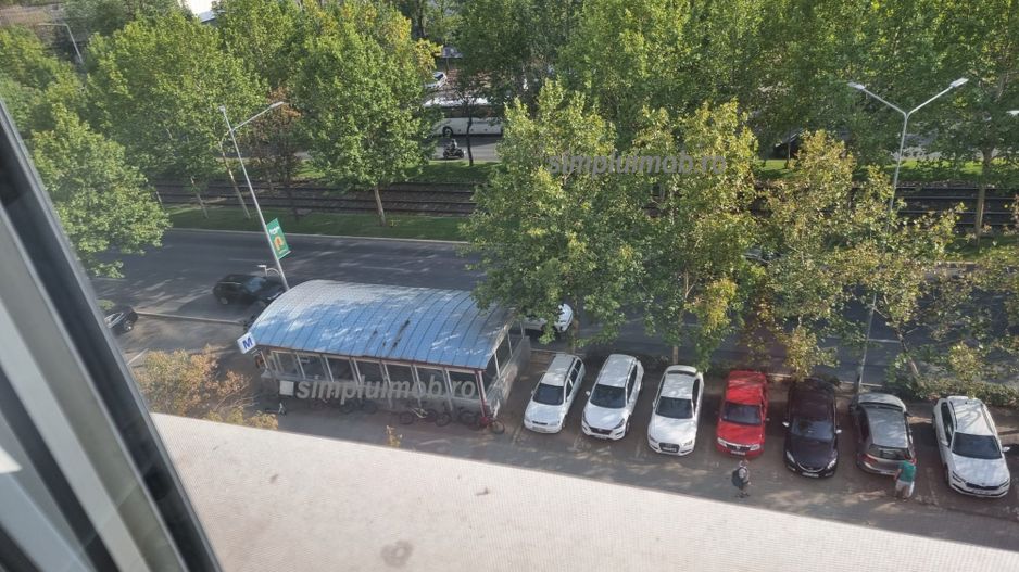 2 camere Metrou Titan Renovat - Poză 1