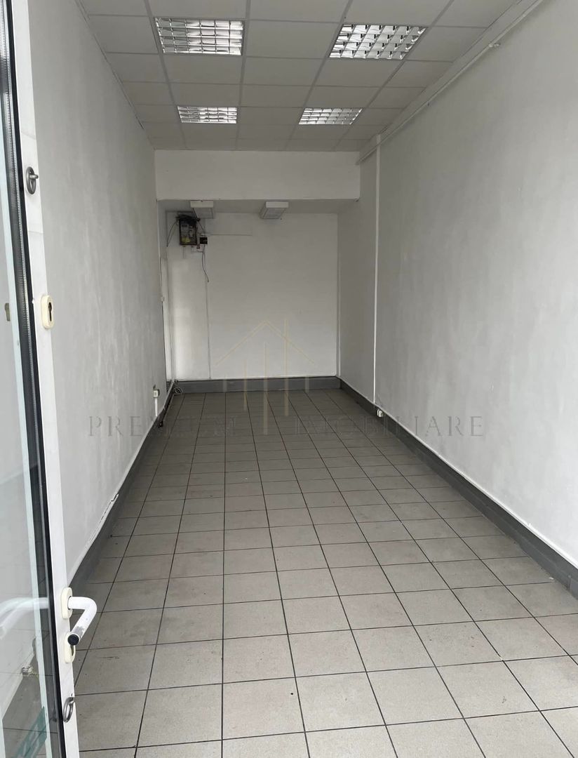 Spatiu Comercial de vanzare in Onesti - Poză 2