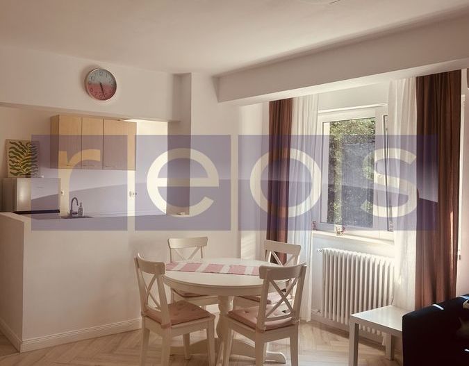 Vanzare Apartament 3 camere 53mp| Calea Victoriei | Ultracentral | Renovat | - Poză 1