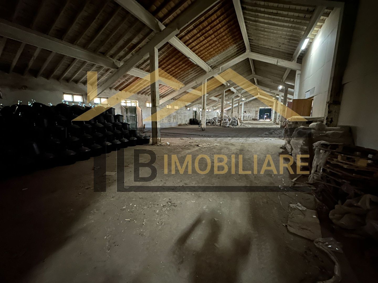 Spatiu industrial de inchiriat/vanzare/ 2052mp/ Zona Ernei - Poză 7