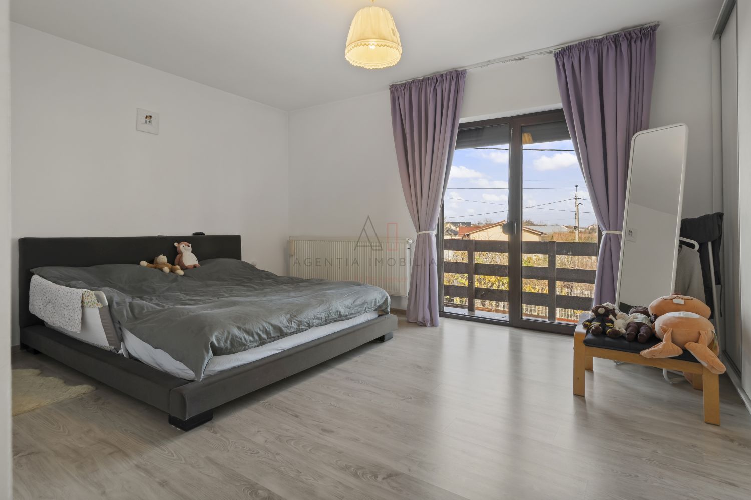 Casă P+1+M I curte 500 mp — Comision 0 - Poză 8