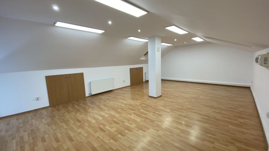 Spatiu de birou -zona strada Cluj - Poză 1