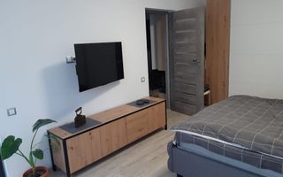 Apartament cu 2 camere-Zona Eroilor Floresti - Poză 3
