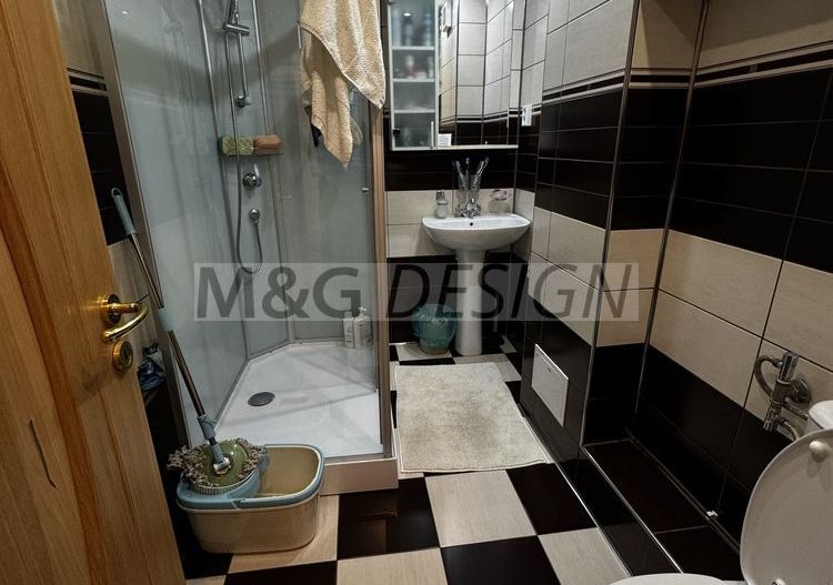 Apartament 2 camere etaj 2 cu centrala - Poză 6