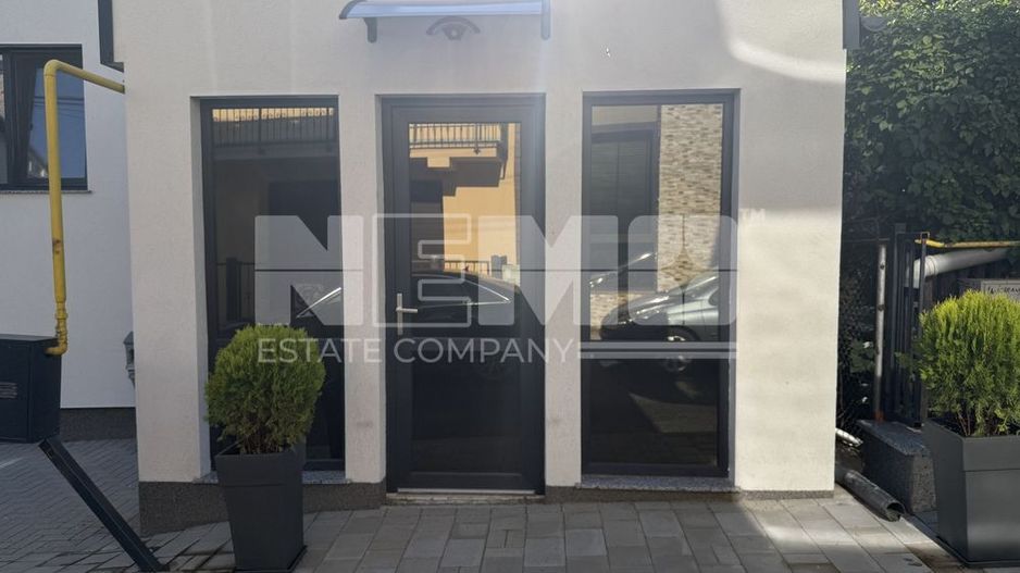 Spatiu comercial  40 Mp I Suceava/Ultracentral I 600Euro/luna - Poză 1