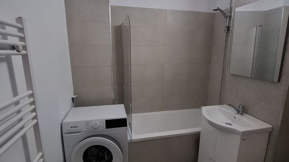 Apartament 2 camere, decomandat - Poză 5