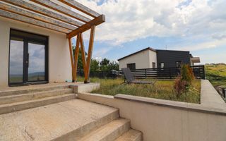 Casa individuala superba, amenajata in stil scandinav Dezmir COMISION 0% - Poză 49