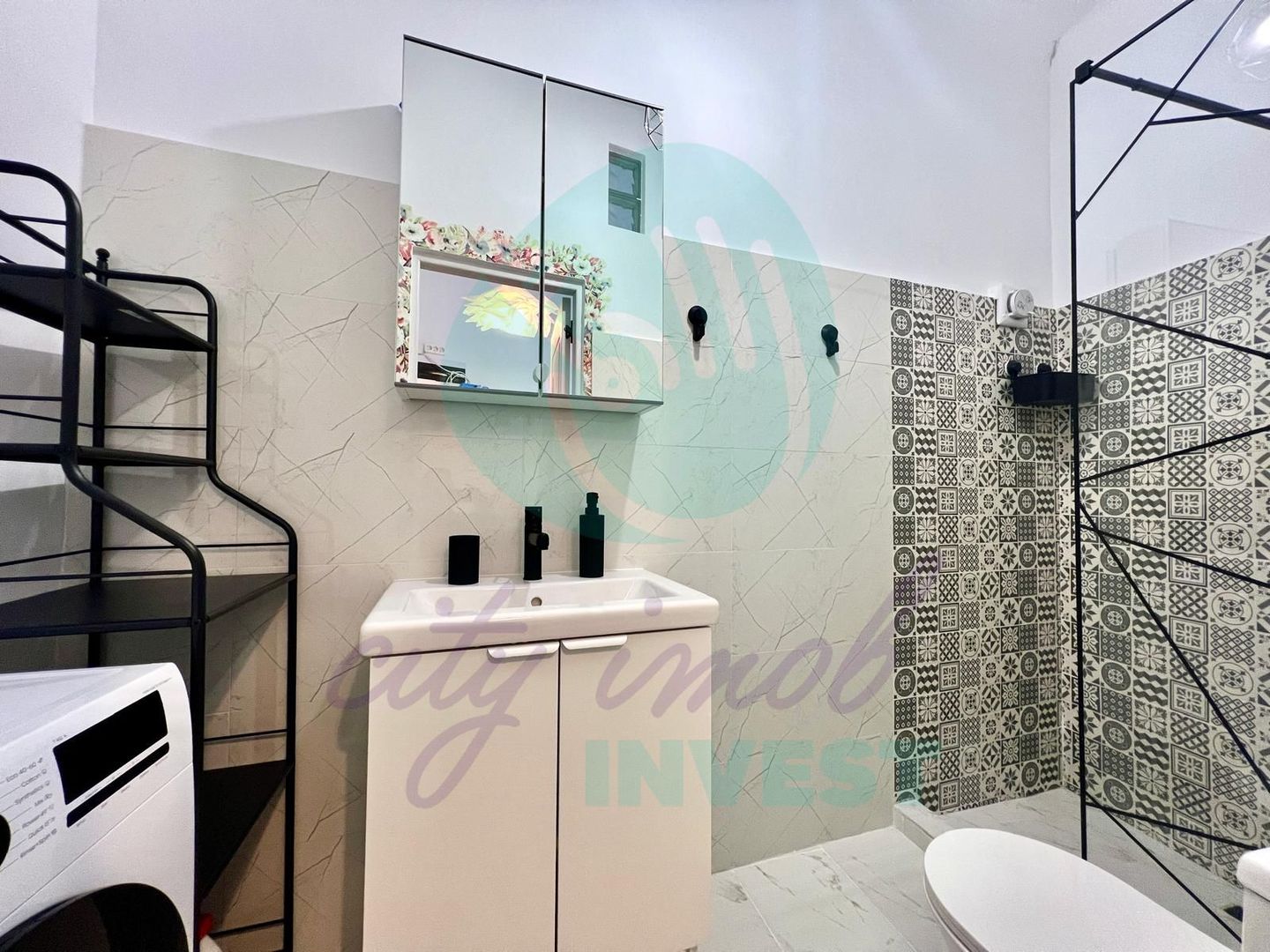 Studio renovat complet 36mp la 3 minute Metrou Muncii - Poză 6