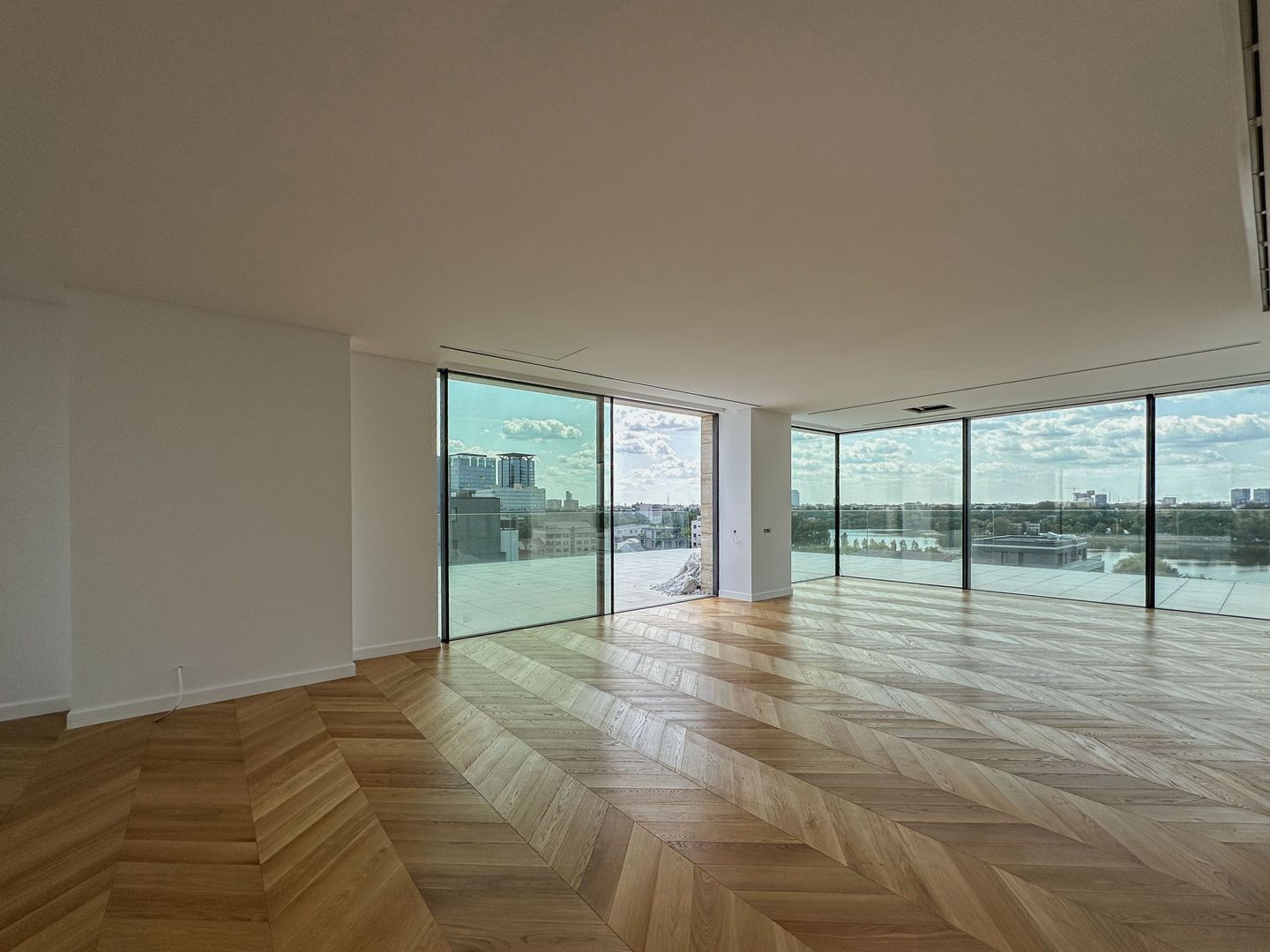 Duplex penthouse Rahmaninov 1000 mp utili si terasa panoramica 400 mp - Poză 3