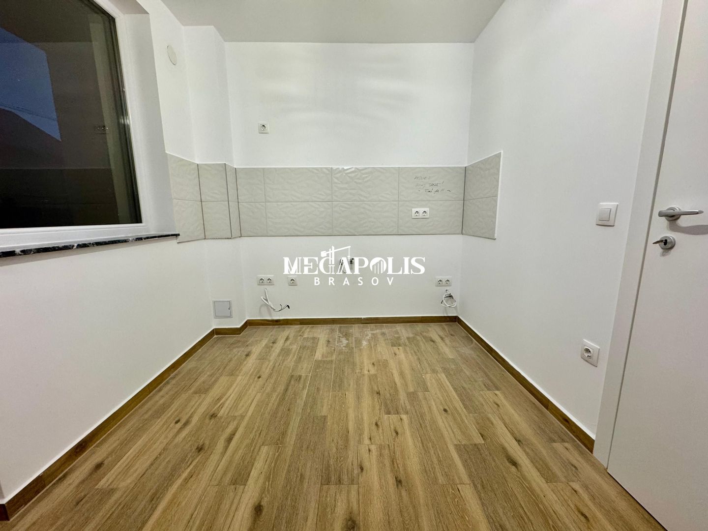 Garsonieră de Vânzare | Parcare | 42 mp | Tractorul - Poză 13