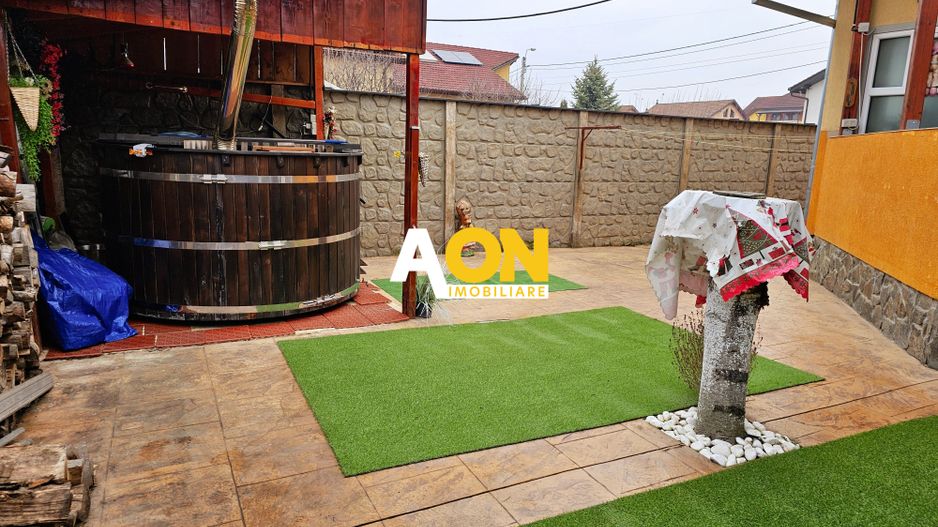 Casa 4 camere, Cetate, amplasament premium, 295 mp teren - Poză 3