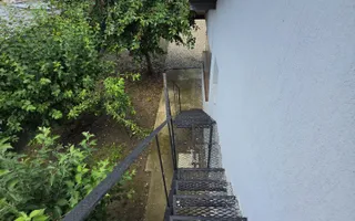 🏡 Casă renovată cu 6 camere, teren 557 mp – Berceni, Prahova - Poză 25