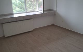 Etaj de inchiriat/ camere+ bai/bucatarie/spalatorie - Poză 11