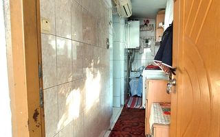 Vanzare casa 6 camere, 3 bai, 3 bucatarii, 2 centrale,  curte individu - Poză 17