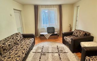 De vânzare casă cu 4 camere, garaj - Poză 2