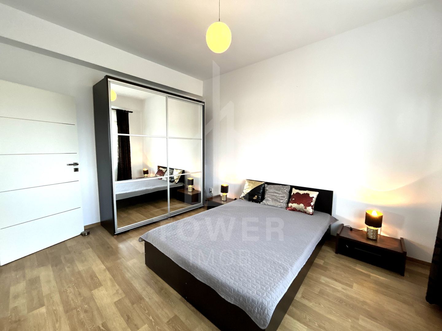 Apartament deosebit în Parcul Sub Arini | 100 mp + terasă 15 mp - Poză 5