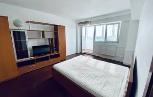 Garsoniera atragatoare si compacta, Mega Mall Iancului