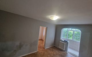 Apartament cu 2 camere/ 37mp/ zona Alexandru cel Bun - Poză 2