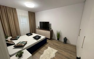 🌙 Apartament 3 Camere| Vedere Lac Aroneanu | Mobilat & Utilat - Poză 3