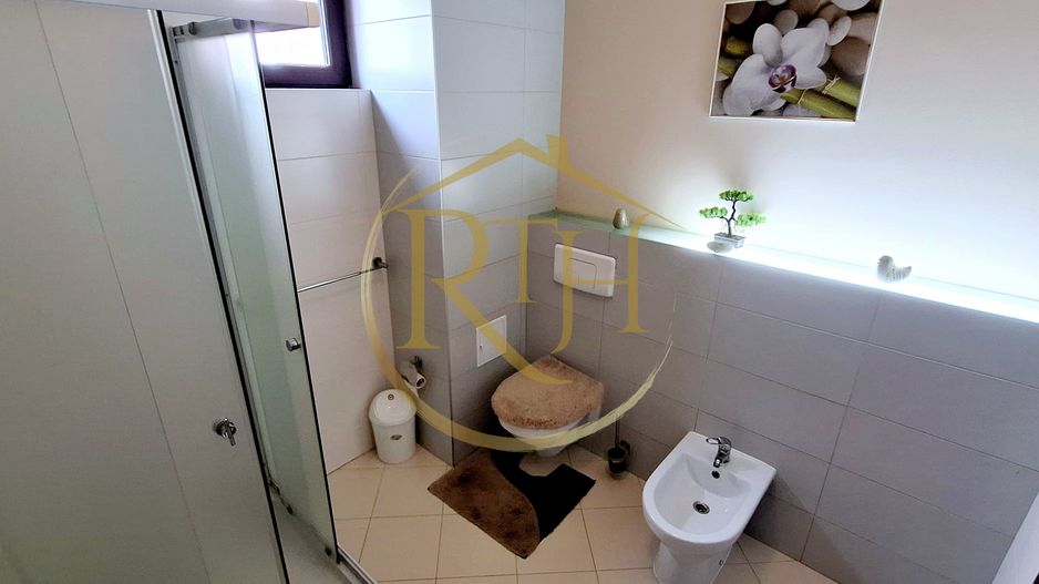 Oferim spre inchiriere un apartament modern cu 2 camere in Giroc - Poză 9
